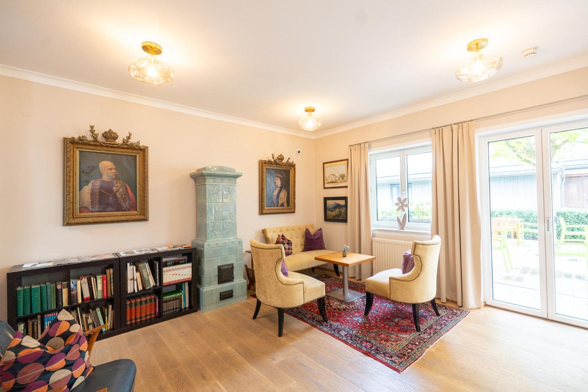 Das Jedermann Boutiquehotel Mit Stadtgarten Salzburg Bagian luar foto